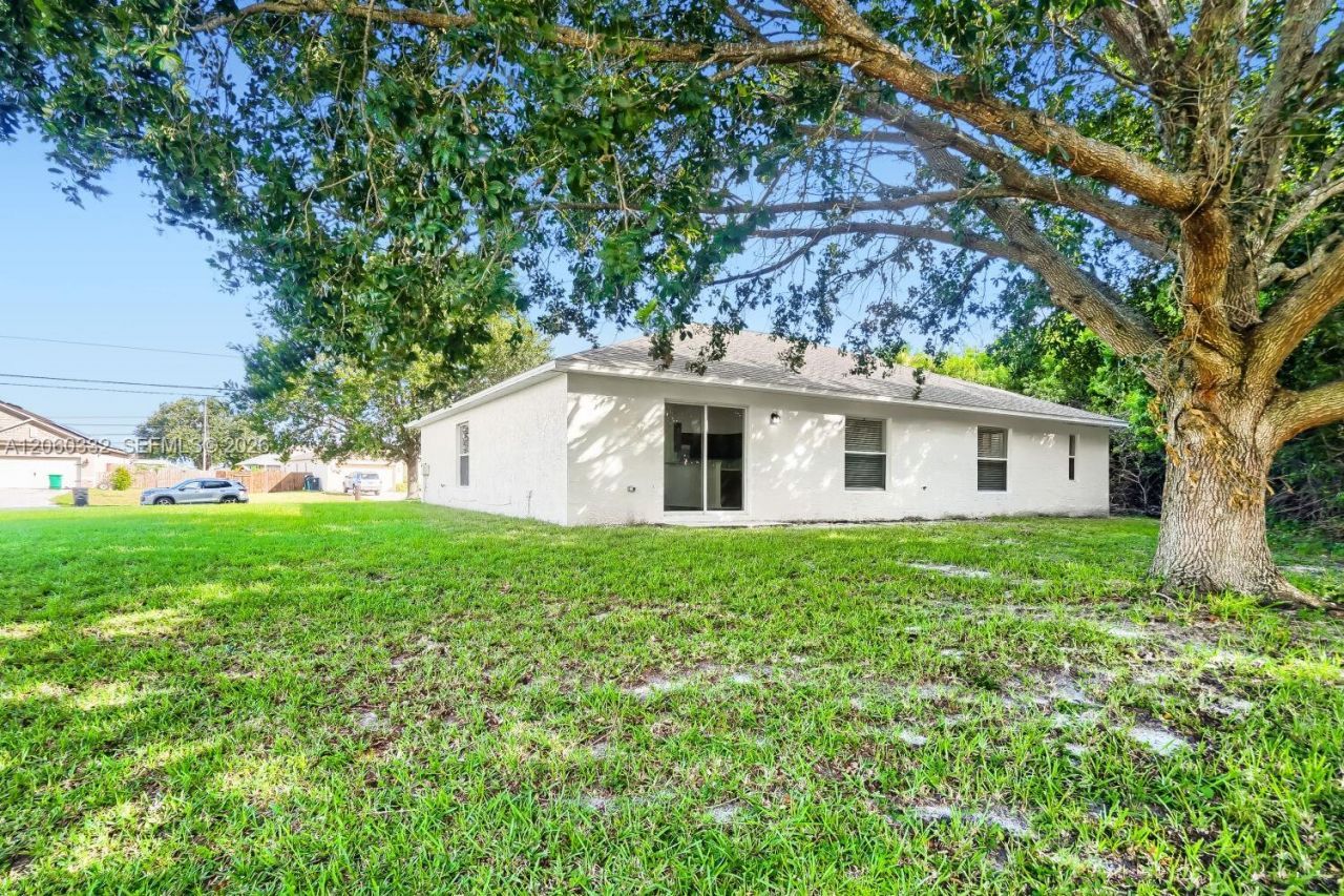 591 SW Millard Dr , Port Saint Lucie, FL 34953 Photo