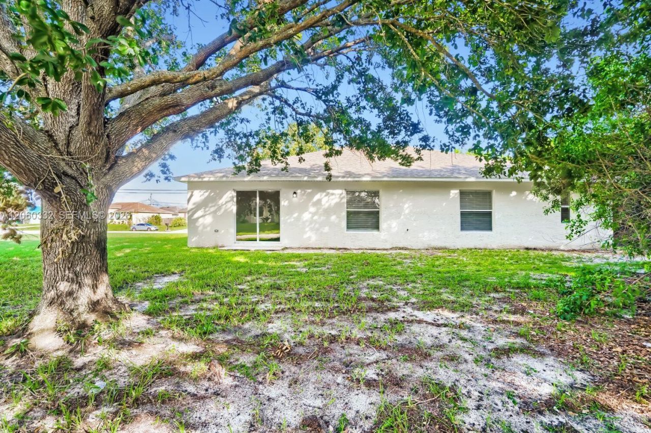 591 SW Millard Dr , Port Saint Lucie, FL 34953 Photo