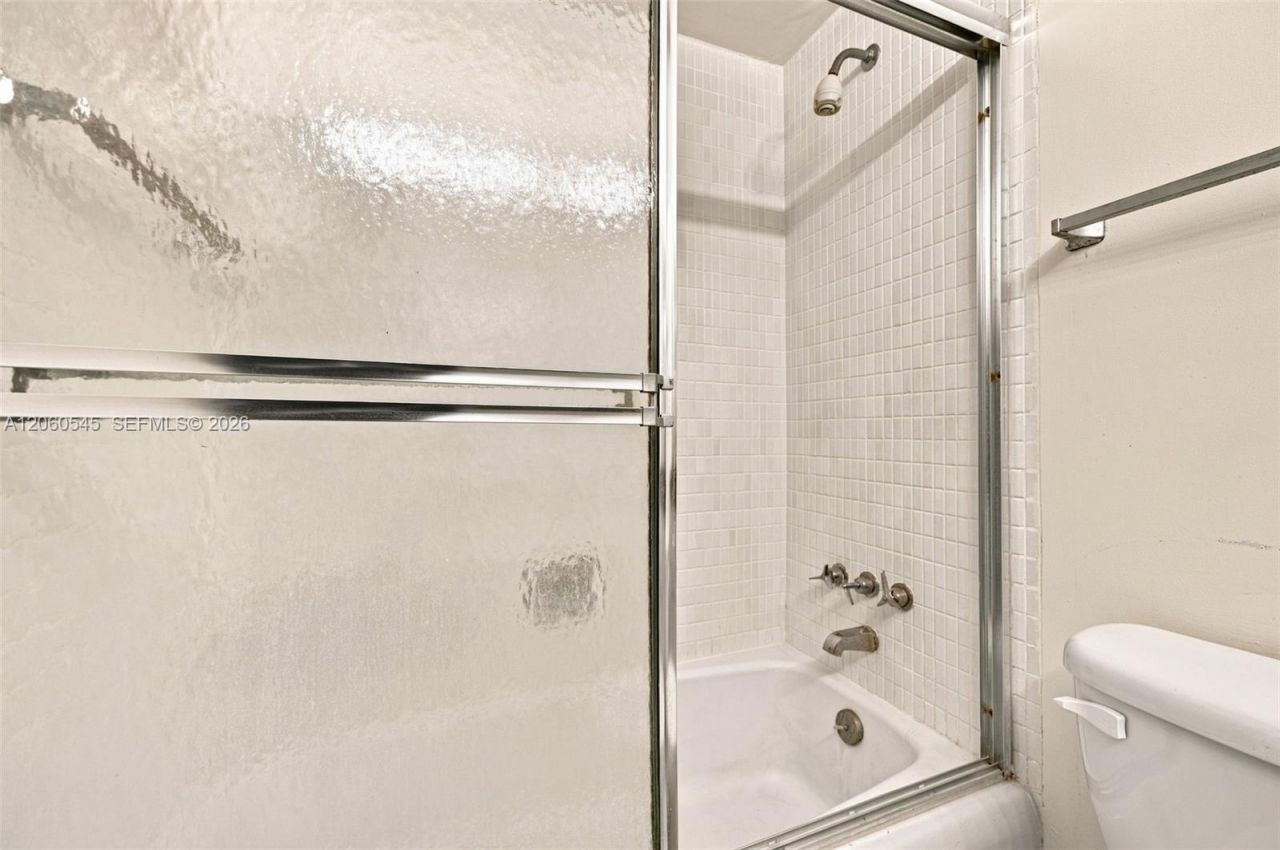 7441 Wayne Ave , Unit 10C, Miami Beach, FL 33141 Photo