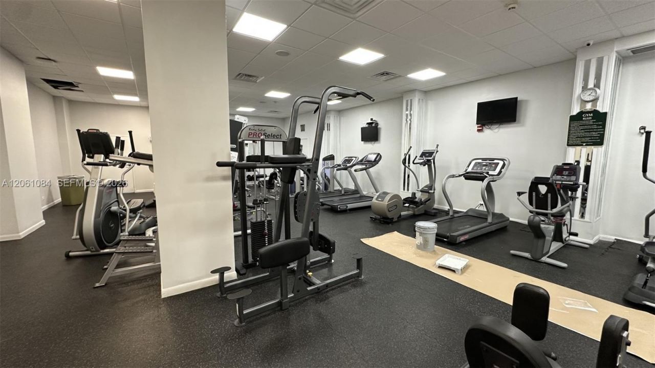 250 174th St, Unit 1808, Sunny Isles Beach, FL 33160 Photo