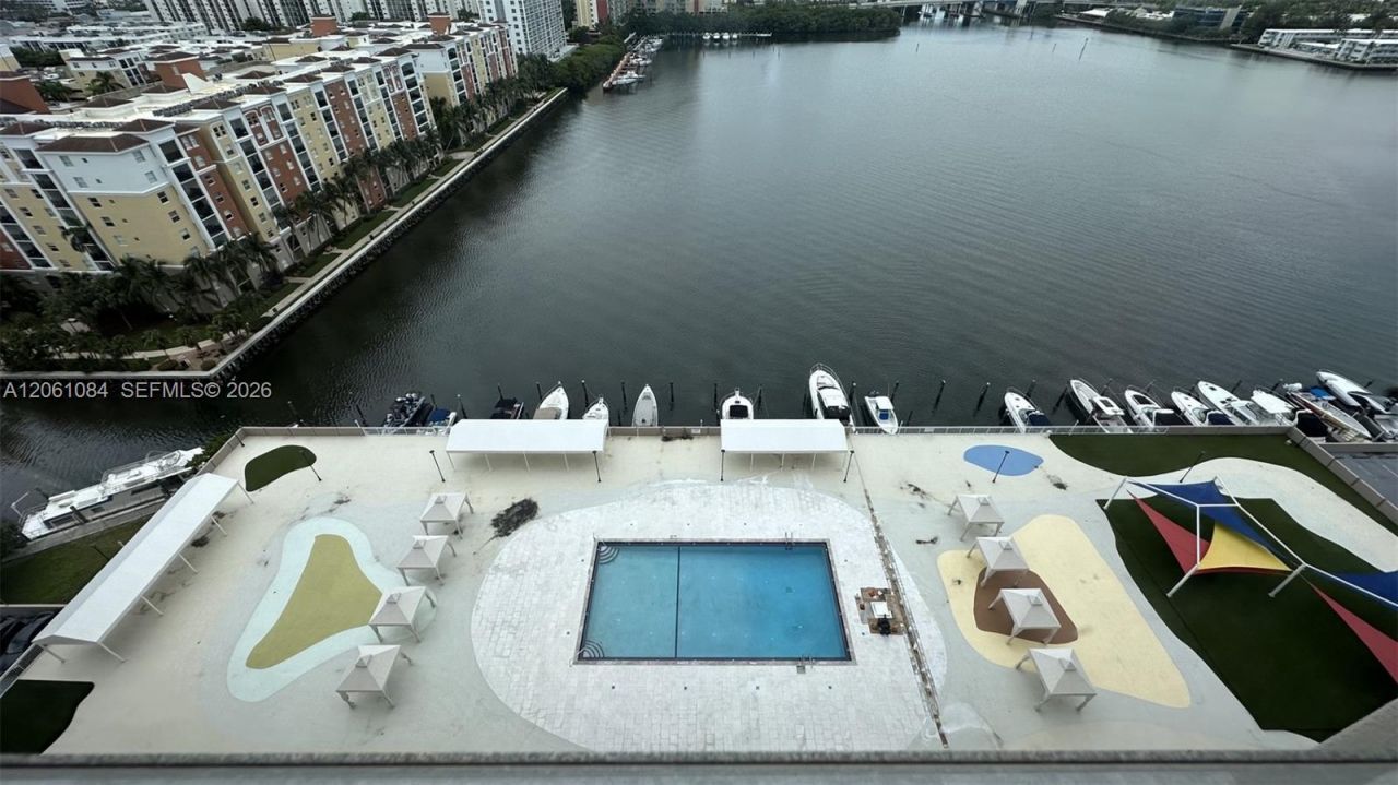 250 174th St, Unit 1808, Sunny Isles Beach, FL 33160 Photo
