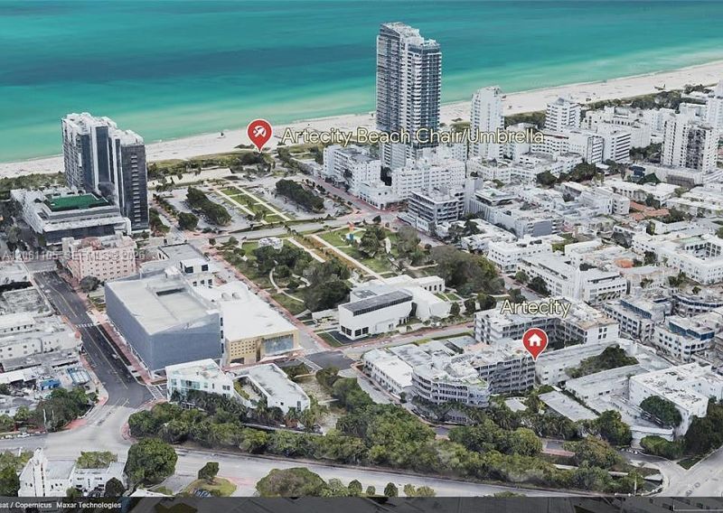2155 Washington , Unit 401, Miami Beach, FL 33139 Photo