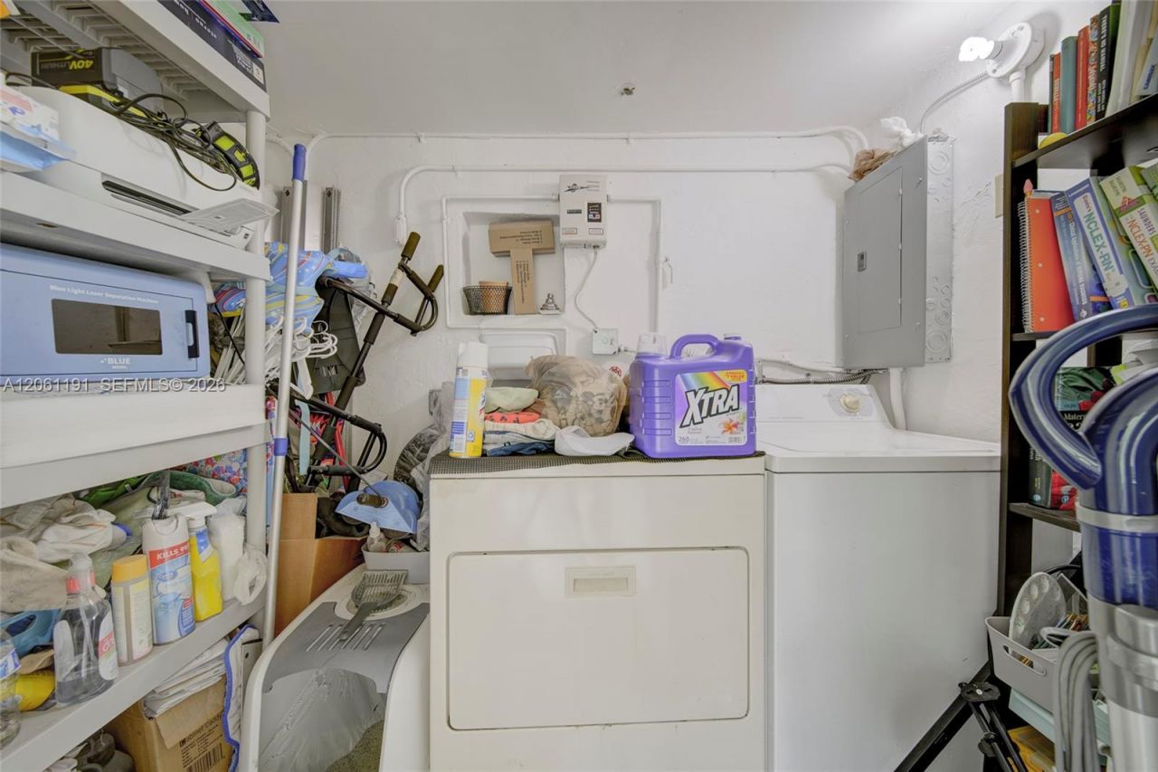 6433 SW 25th St , Unit 6433, Miramar, FL 33023 Photo