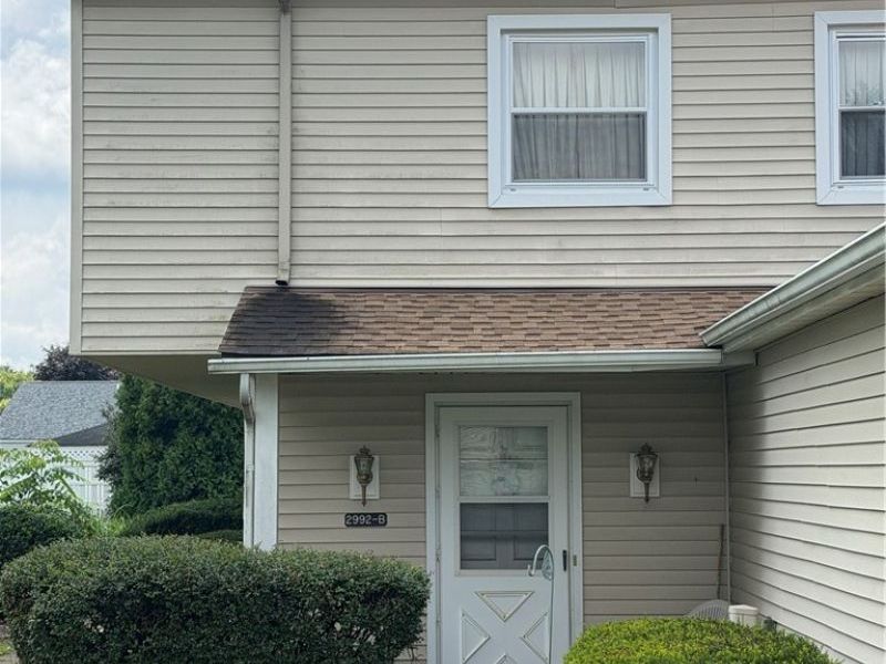 2992 Ivy Hill Circle , Unit B, Cortland, OH 44410 Photo 1