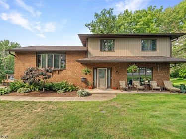 1120 W Comet Road, Clinton, OH 44216