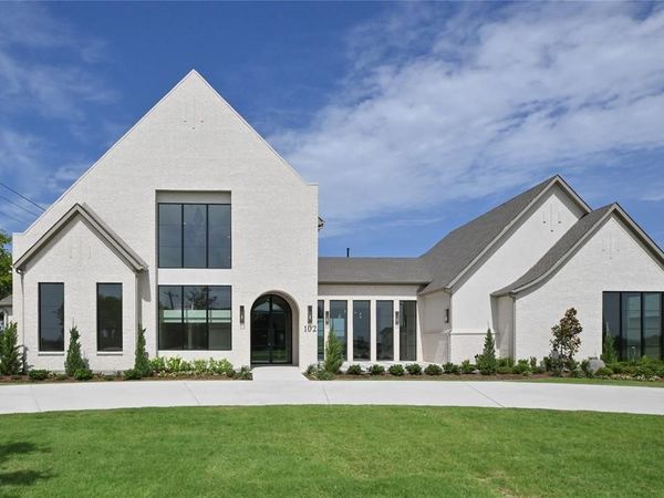 102 Deer Crossing Road , Gunter, TX 75058