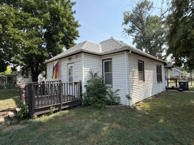 2429 S 8th Street, Council Bluffs, IA 51501 Main Photo