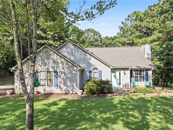 30 Saddlebrook Way, Senoia, GA 30276