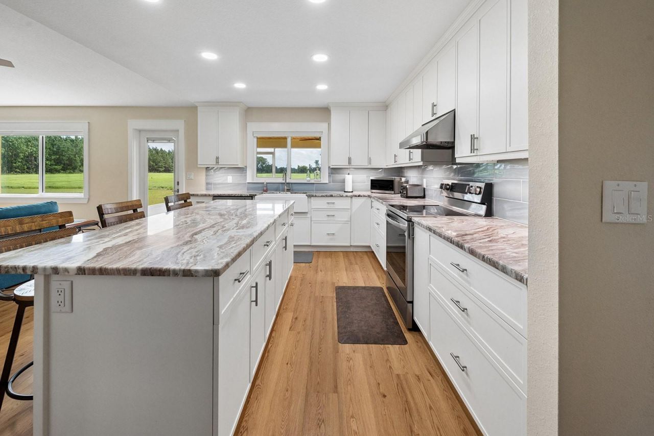 4261 NW 57th Court, Chiefland, FL 32626 Photo