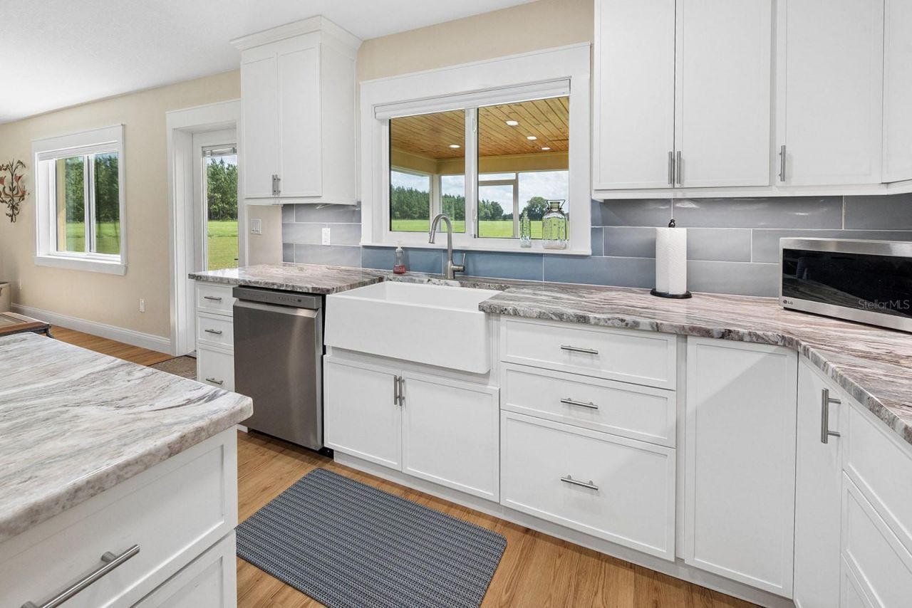4261 NW 57th Court, Chiefland, FL 32626 Photo