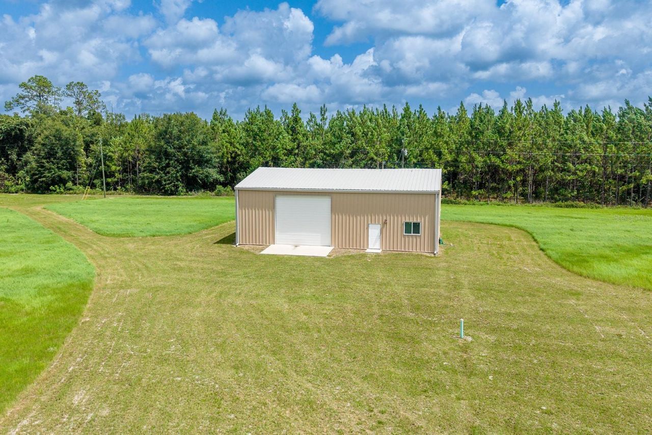 4261 NW 57th Court, Chiefland, FL 32626 Photo