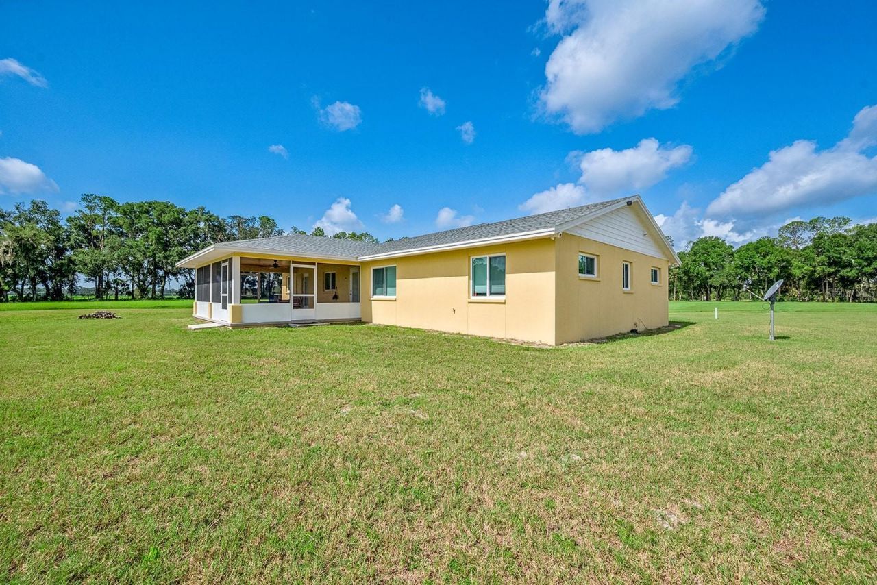4261 NW 57th Court, Chiefland, FL 32626 Photo