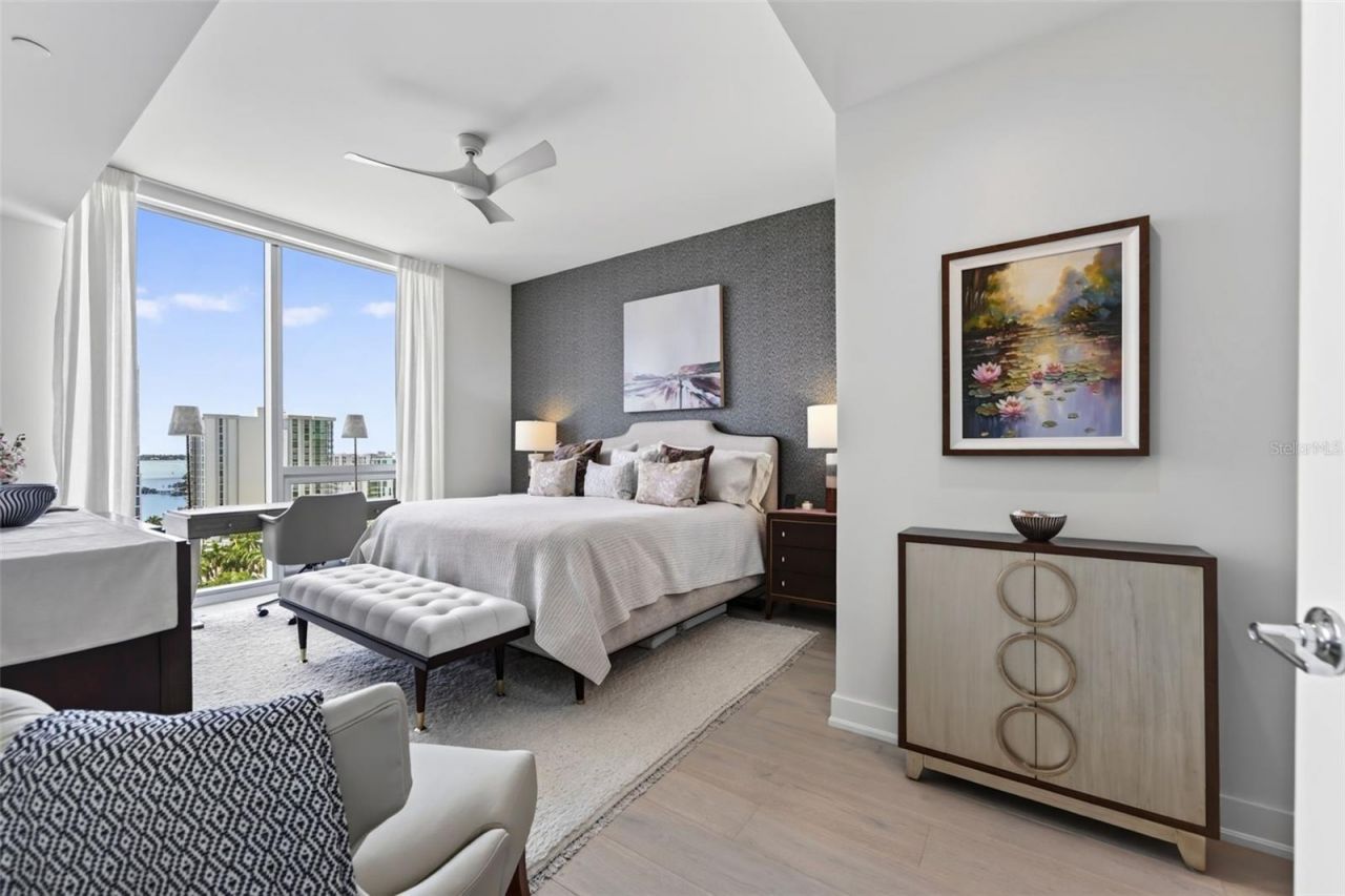301 Quay Commons, Unit 1009, Sarasota, FL 34236 Photo