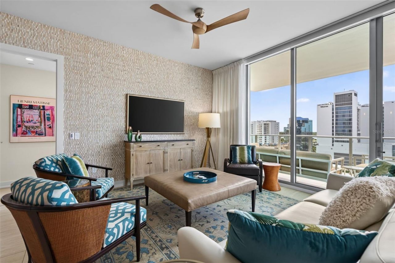301 Quay Commons, Unit 1009, Sarasota, FL 34236 Photo