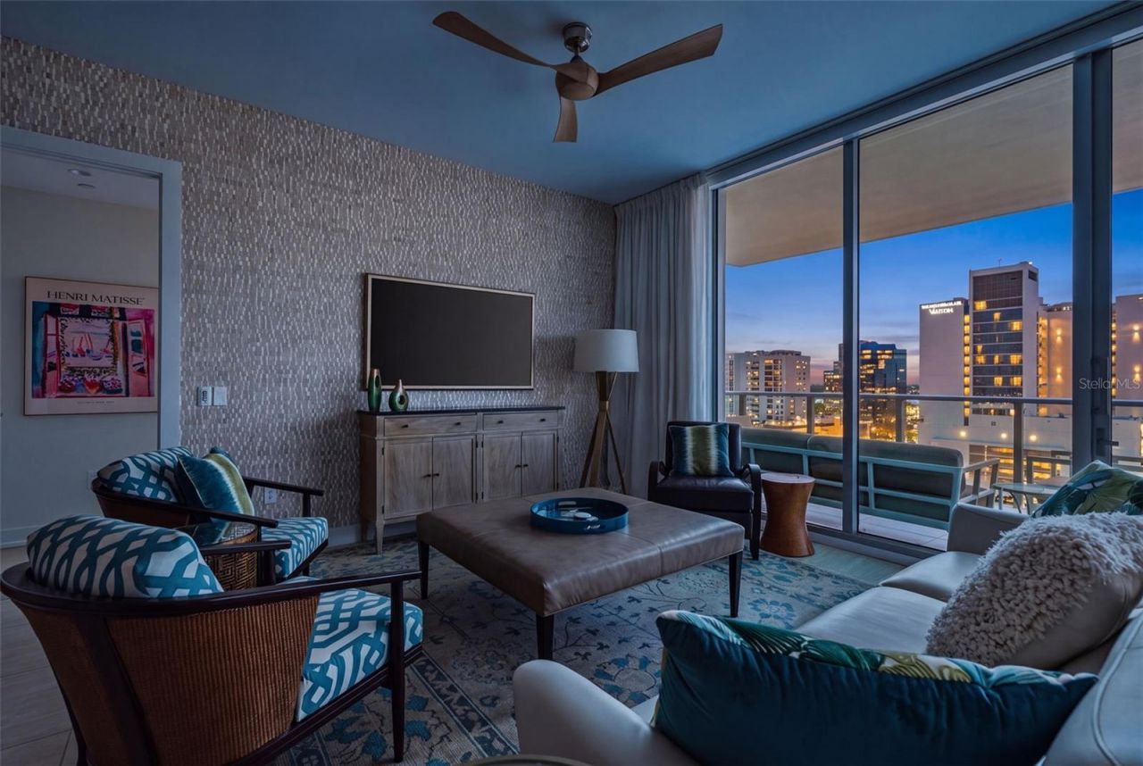 301 Quay Commons, Unit 1009, Sarasota, FL 34236 Photo
