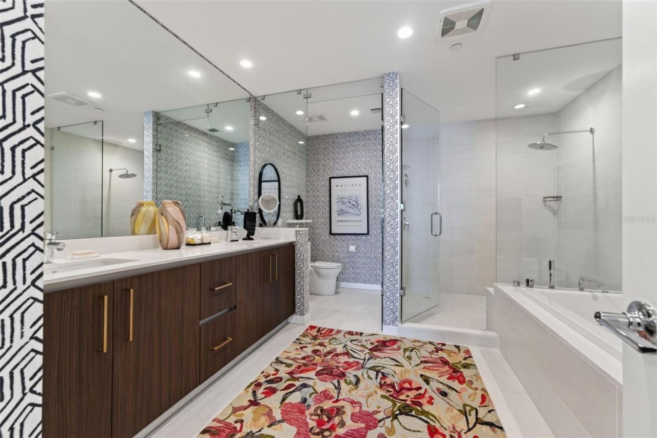 301 Quay Commons, Unit 1009, Sarasota, FL 34236 Photo