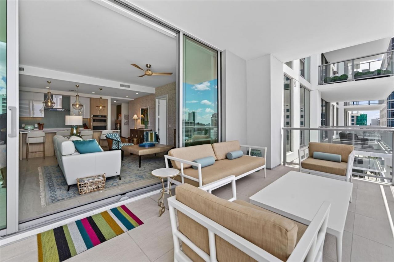 301 Quay Commons, Unit 1009, Sarasota, FL 34236 Photo