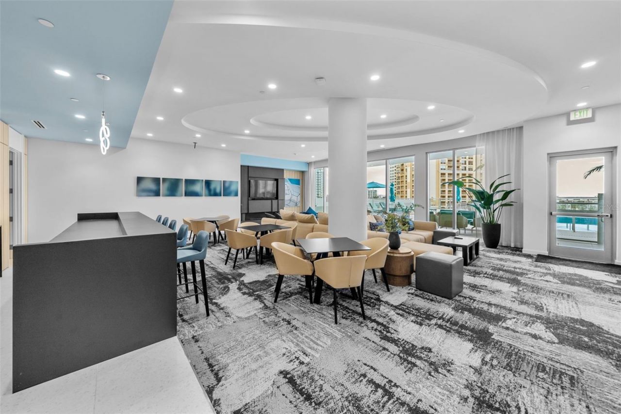 301 Quay Commons, Unit 1009, Sarasota, FL 34236 Photo