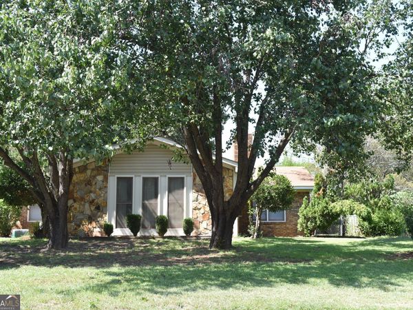 113 Wimbish Lane, Bonaire, GA 31005