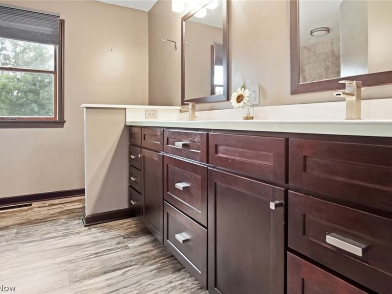 9956 Fay Drive , Wadsworth, OH 44281 Photo 24