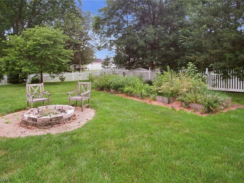 9956 Fay Drive , Wadsworth, OH 44281 Photo 40
