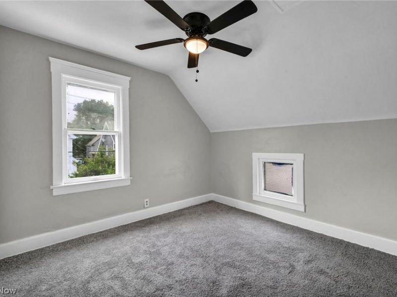 9825 Macon Avenue , Cleveland, OH 44102 Photo 15