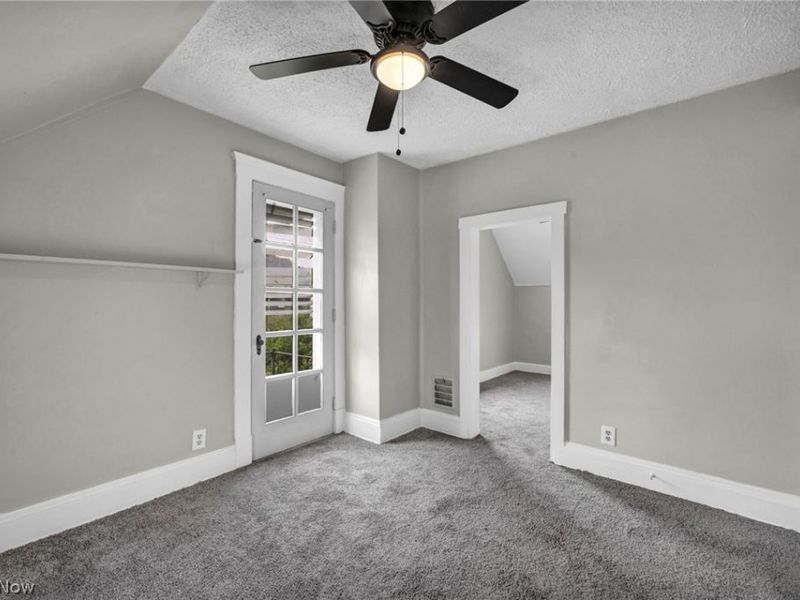 9825 Macon Avenue , Cleveland, OH 44102 Photo 19