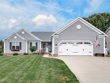11051 Trenton Road NW, Uniontown, OH 44685