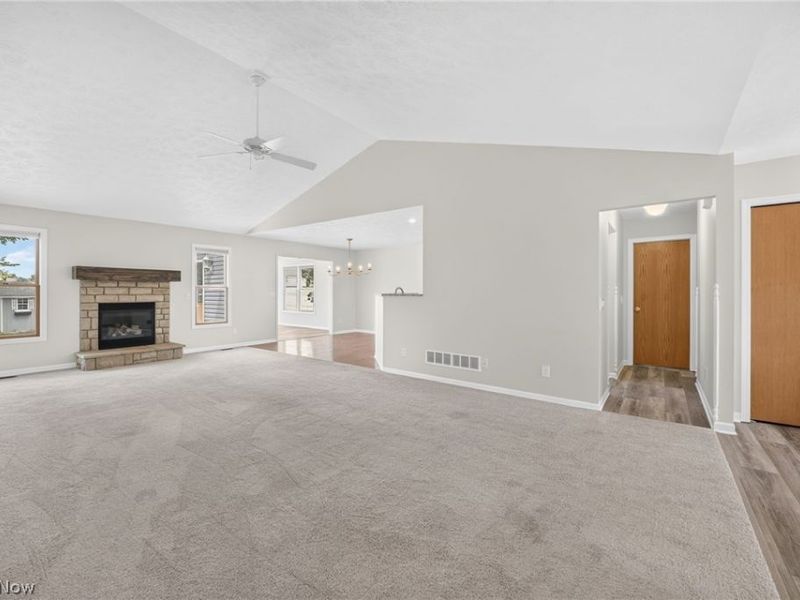 11051 Trenton Road NW, Uniontown, OH 44685 Photo 10