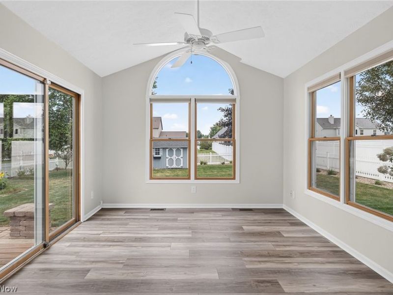 11051 Trenton Road NW, Uniontown, OH 44685 Photo 18
