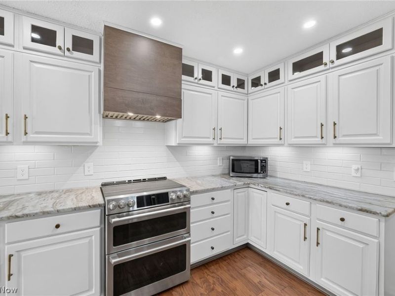 11051 Trenton Road NW, Uniontown, OH 44685 Photo 22