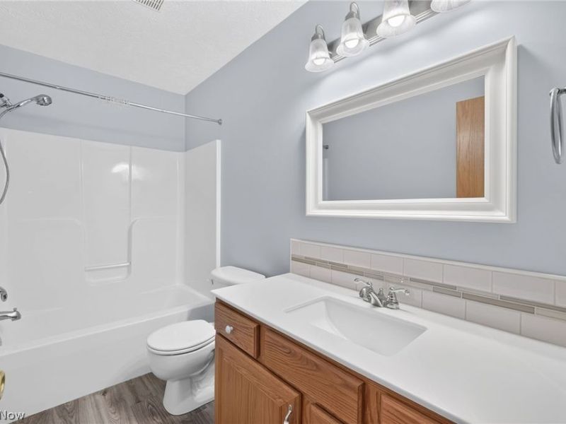 11051 Trenton Road NW, Uniontown, OH 44685 Photo 34