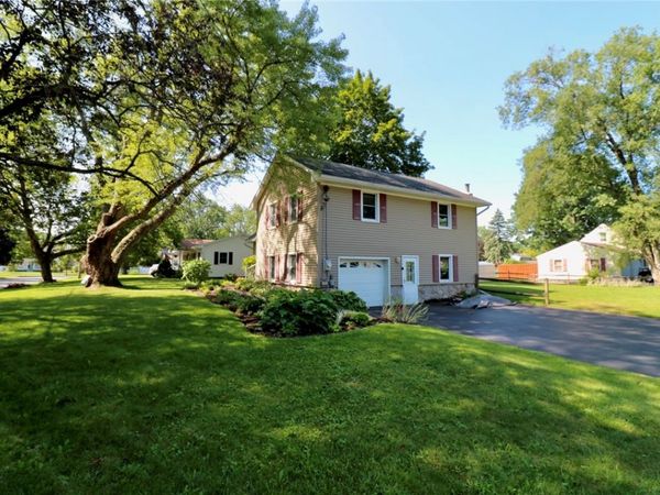 31 Idlewood Drive , Brockport, NY 14420