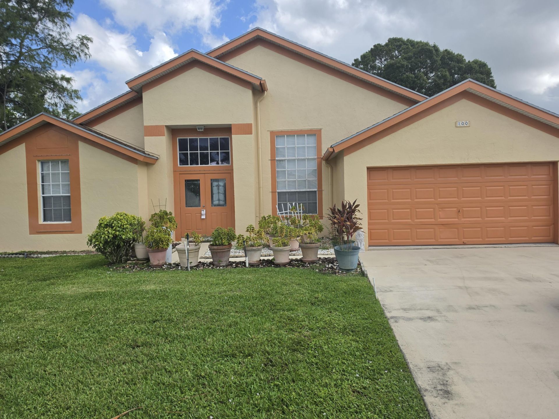 100 Kings Way, Royal Palm Beach, FL 33411 Photo