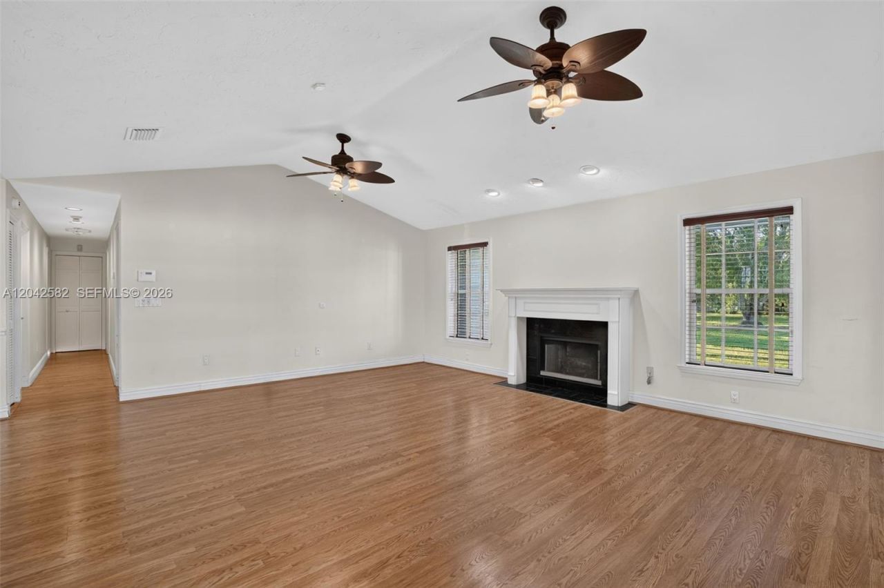 1728 NW 20th St , Homestead, FL 33030 Photo