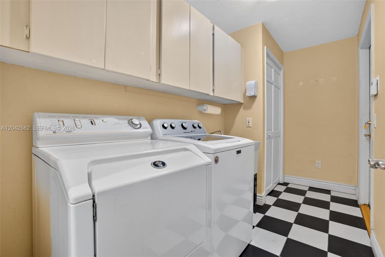 1728 NW 20th St , Homestead, FL 33030 Photo