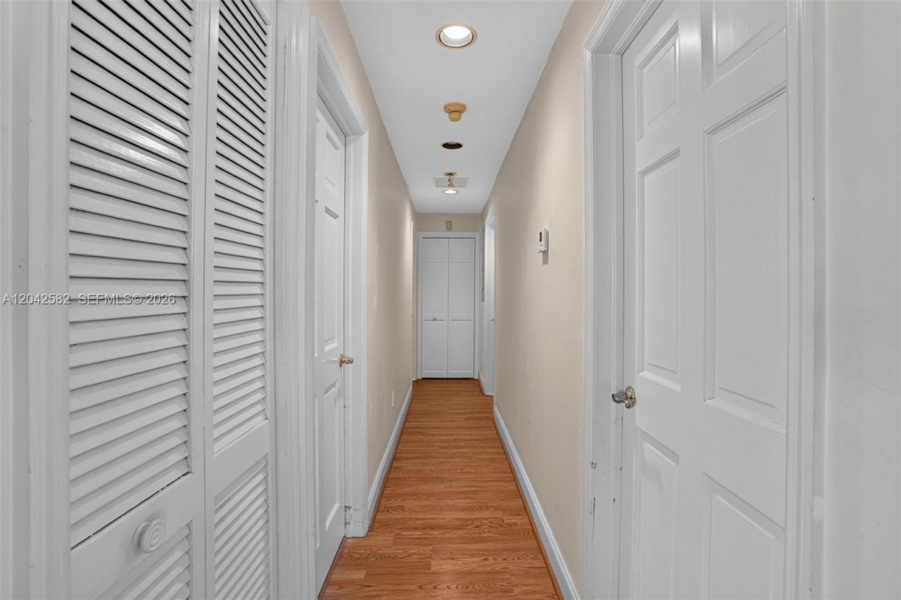 1728 NW 20th St , Homestead, FL 33030 Photo