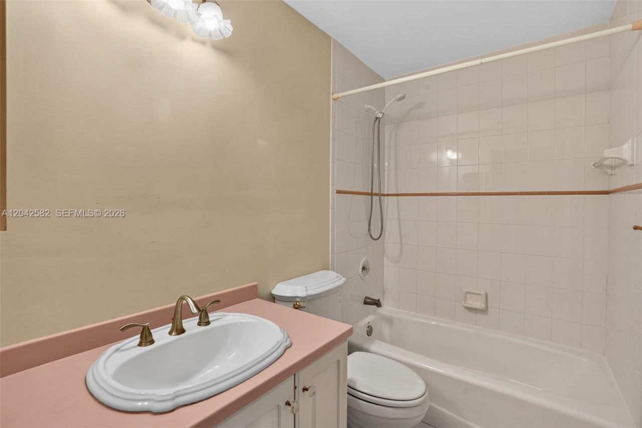 1728 NW 20th St , Homestead, FL 33030 Photo