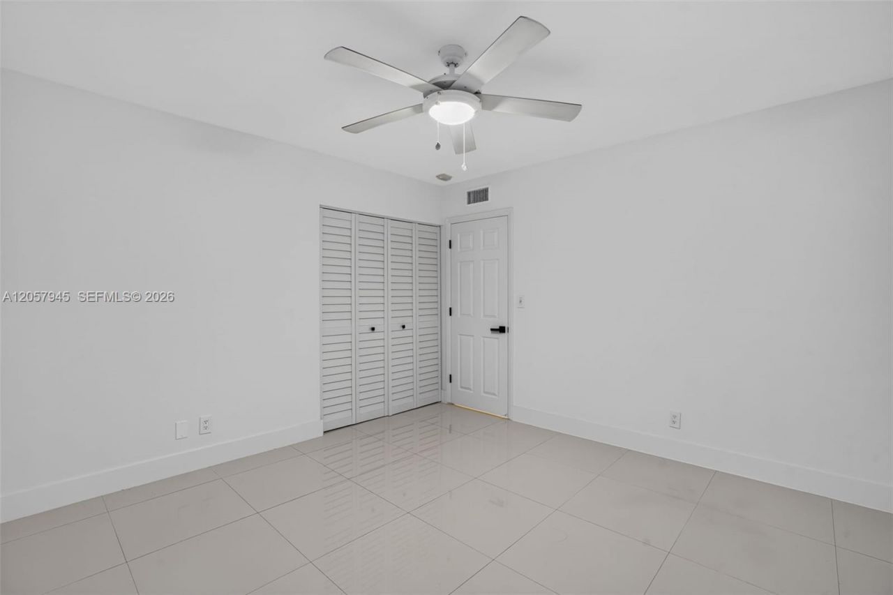13707 SW 91st Ct, Unit Apt G, Miami, FL 33176 Photo