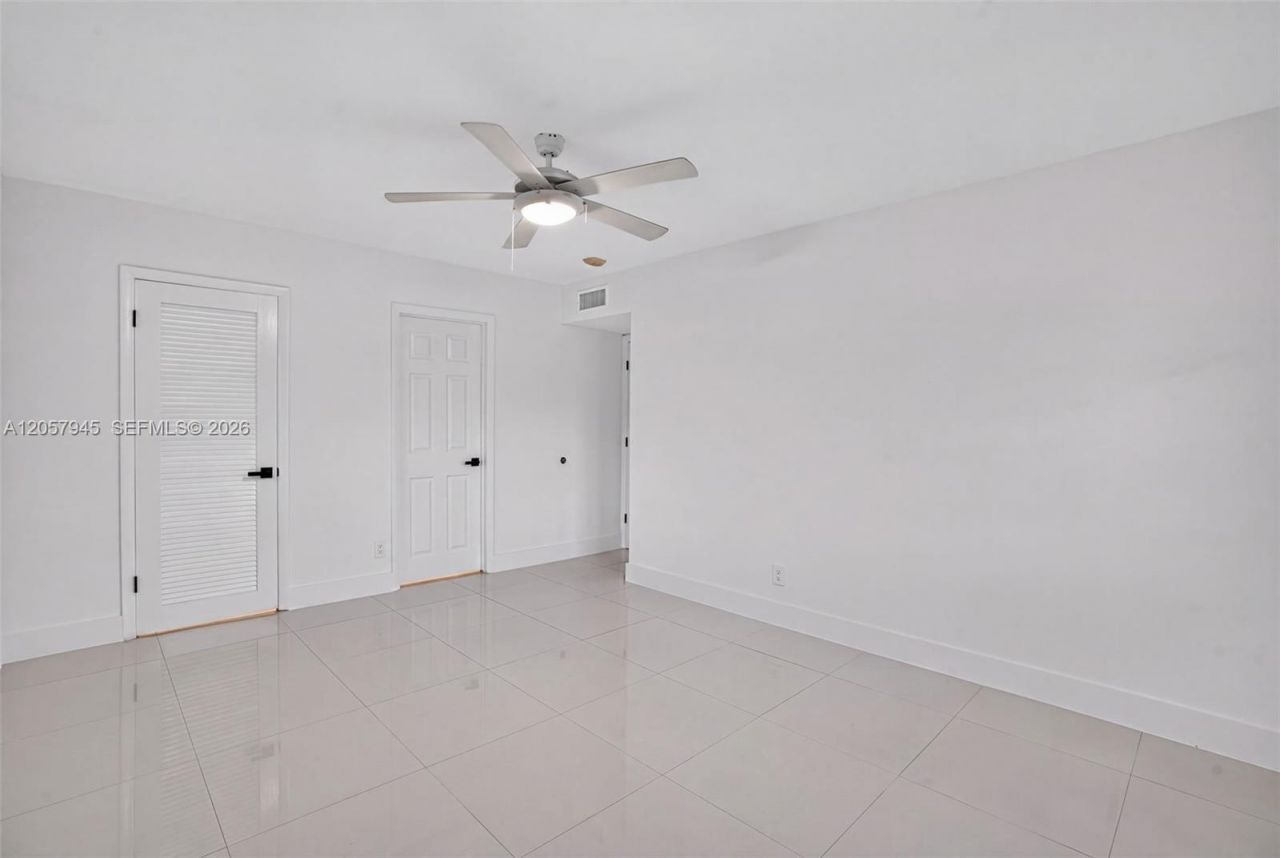 13707 SW 91st Ct, Unit Apt G, Miami, FL 33176 Photo