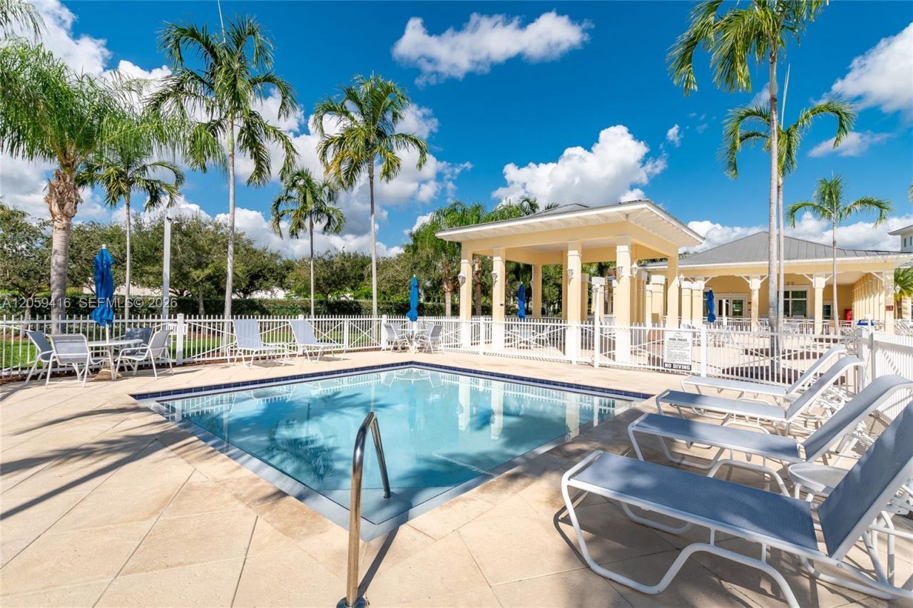 3175 NE 4th St , Homestead, FL 33033 Photo