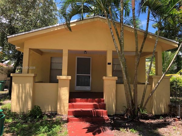 145 NW 32nd St , Miami, FL 33127