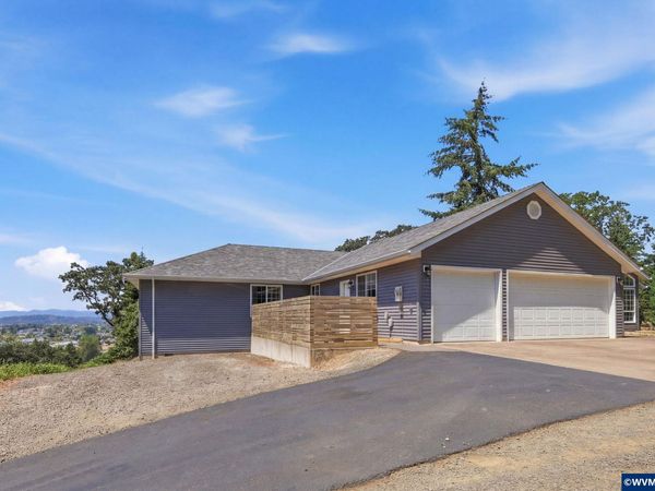 33833 Sunnyview Dr NE, Albany, OR 97322