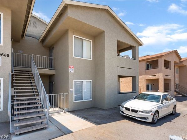 5689 E Lake Mead Boulevard , Unit 2, Las Vegas, NV 89156