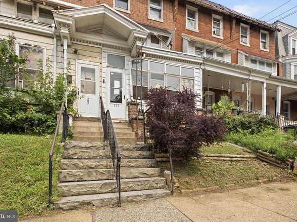 209 N BROOM STREET, WILMINGTON, DE 19805