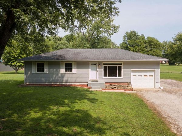 1588 Bawel Road, Boonville, IN 47601