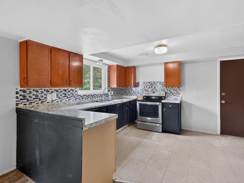 3556 Stockholm Road , Westerville, OH 43081 Photo 11