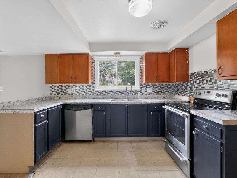 3556 Stockholm Road , Westerville, OH 43081 Photo 12
