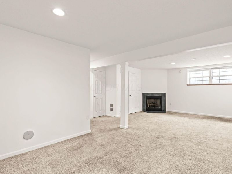 8199 Deering Oaks Drive , Blacklick, OH 43004 Photo 25
