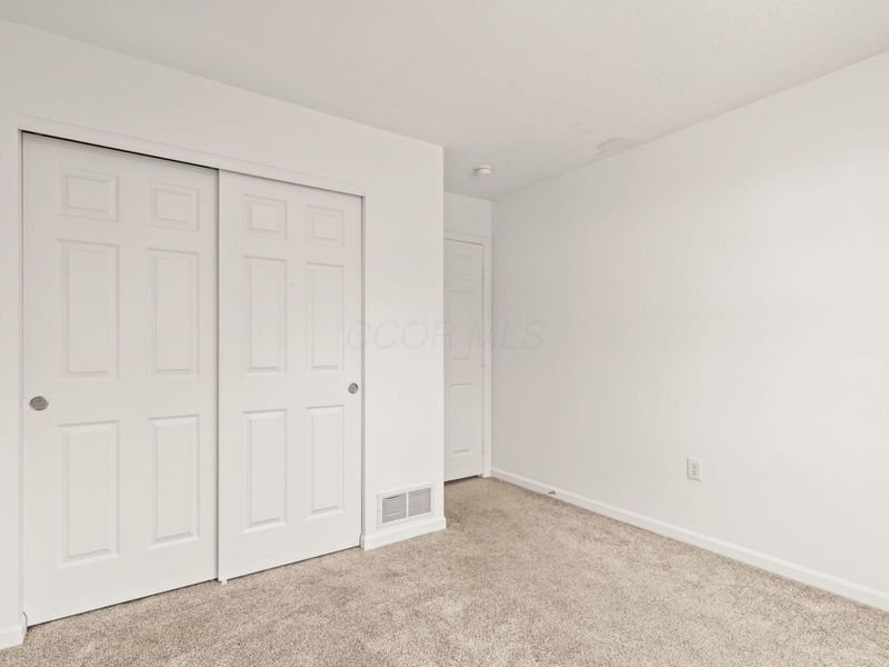 8199 Deering Oaks Drive , Blacklick, OH 43004 Photo 34